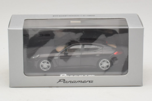 Porsche Panamera 970 Black Metallic Minichamps 1:43 WAP0203900E Metal — billede 5 af 5