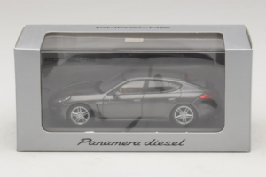 Porsche Panamera 970 Diesel Grey Metallic Minichamps 1:43 WAP0202300E Metal — billede 4 af 4