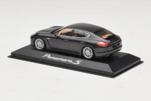 Porsche Panamera 970 S Grey Metallic Minichamps 1:43 WAP02000219 Metal — billede 3 af 4