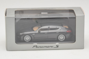 Porsche Panamera 970 S Grey Metallic Minichamps 1:43 WAP02000219 Metal — billede 4 af 4