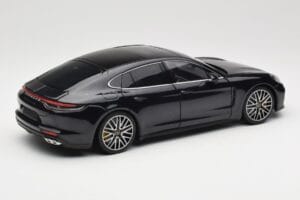 Porsche Panamera 971 Turbo S Blå Metallic Minichamps 1:18 113061075 Metal — billede 3 af 8
