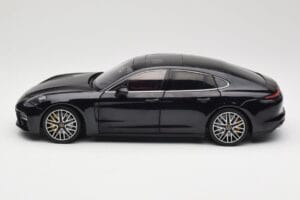 Porsche Panamera 971 Turbo S Blå Metallic Minichamps 1:18 113061075 Metal — billede 4 af 8