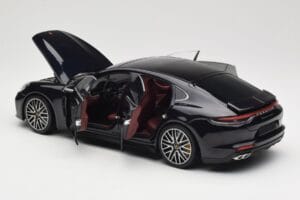 Porsche Panamera 971 Turbo S Blå Metallic Minichamps 1:18 113061075 Metal — billede 5 af 8