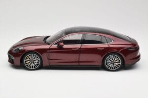 Porsche Panamera 971 Turbo S Rød Metallic Minichamps 1:18 113061077 Metal — billede 4 af 8