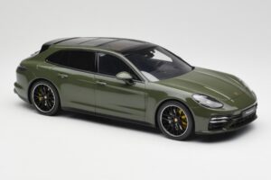 Porsche Panamera Turbo S 971 Sport Turismo Grøn GT Spirit 1:18 GT447 Resin — billede 4 af 6