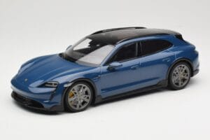 Porsche Taycan J1 Turbo S Cross Turismo Blå Minichamps 1:18 155069301 Metal