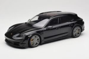 Porsche Taycan J1 Turbo S Cross Turismo Sort Minichamps 1:18 155069300 Metal