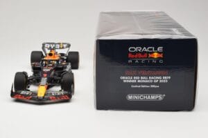 Red Bull Racing RB19 #1 M. Verstappen Winner Monaco GP 2023 Minichamps 1:18 110230701 Metal — billede 6 af 6
