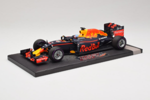 Red Bull RB12 Tag Heuer #3 D. Ricciardo Red Bull Racing 1st Pole Monaco Grand Prix 2016 Minichamps 1:18 117160103 Resin — billede 2 af 7
