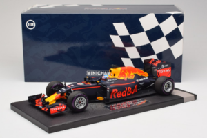 Red Bull RB12 Tag Heuer #3 D. Ricciardo Red Bull Racing 1st Pole Monaco Grand Prix 2016 Minichamps 1:18 117160103 Resin — billede 7 af 7