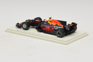 Red Bull RB13 Tag Heuer #33 M. Verstappen 3rd Chinese Grand Prix 2017 Spark 1:43 S5037 Resin — billede 3 af 4