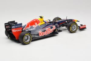 Red Bull RB8 Renault #2 M. Webber Red Bull Racing Showcar 2012 Minichamps 1:18 110120072 Metal — billede 2 af 7