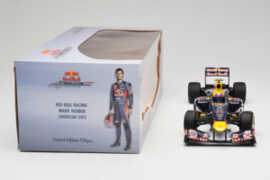 Red Bull RB8 Renault #2 M. Webber Red Bull Racing Showcar 2012 Minichamps 1:18 110120072 Metal — billede 6 af 7