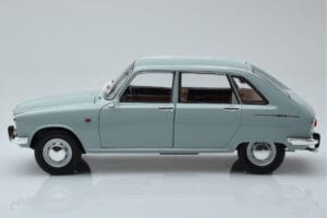 Renault 16 Lyseblå Norev 1:18 185131 Metal — billede 4 af 8
