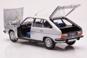 Renault 30 TX Sølv Norev 1:18 185272 Metal — billede 5 af 8