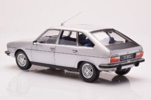 Renault 30 TX Sølv Norev 1:18 185272 Metal — billede 7 af 8