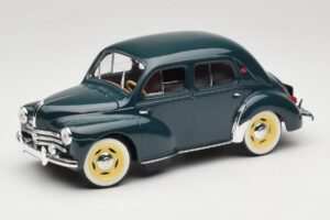 Renault 4CV Grøn Solido 1:18 8047 Metal