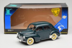 Renault 4CV Grøn Solido 1:18 8047 Metal — billede 6 af 6