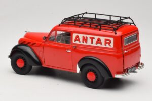 Renault Juvaquatre Utilitaire Rød Solido 1:18 8424 Metal — billede 7 af 8