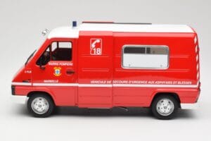 Renault Master T30 VSAB Brandvæsen Rød Otto 1:18 OT1107 Resin — billede 3 af 6