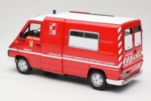 Renault Master T30 VSAB Brandvæsen Rød Otto 1:18 OT1107 Resin — billede 5 af 6