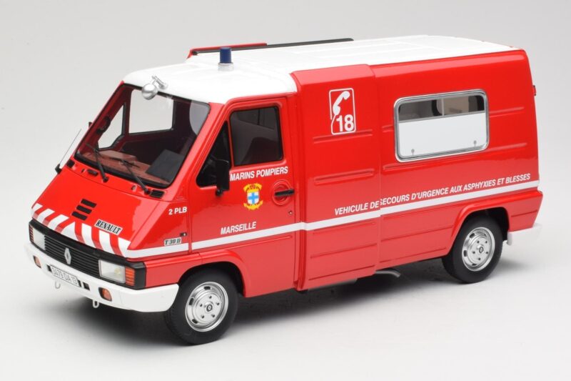 Renault Master T30 VSAB Brandvæsen Rød Otto 1:18 OT1107 Resin