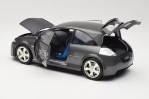 Renault Megane Mk2 RS Vampire Grey Norev 1:18 185101 Metal — billede 5 af 8