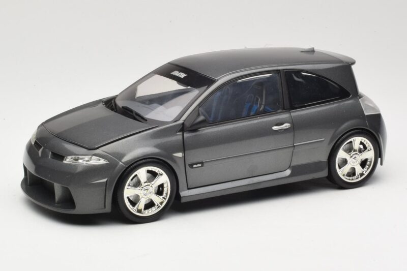 Renault Megane Mk2 RS Vampire Grey Norev 1:18 185101 Metal