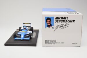 Reynard Spiess F903 #2 M. Schumacher Winner International F3 Fuji Speedway 1990 Minichamps 1:18 517901823 Metal — billede 6 af 6