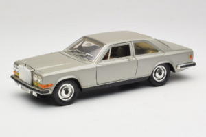 Rolls-Royce Camargue Sølv Diamond Edition Bburago 1:18 3001-M3 Metal