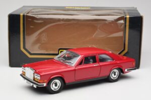 Rolls-Royce Camargue Rød Bburago 1:22 3001 Metal — billede 8 af 8