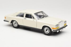 Rolls-Royce Camargue Hvid Bburago 1:22 3001-M1 Metal — billede 6 af 8