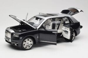 Rolls-Royce Cullinan Sort & Sølv OEM 1:18 ROLLS001 Metal — billede 2 af 8