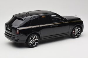 Rolls-Royce Cullinan Sort Med Gold Coachline & Shadow Wheels OEM 1:18 028-15A Metal — billede 3 af 8