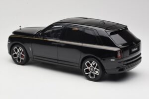 Rolls-Royce Cullinan Sort Med Gold Coachline & Shadow Wheels OEM 1:18 028-15A Metal — billede 7 af 8