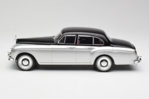 Rolls-Royce Silver Cloud III Mulliner Sølv & Sort MCG 1:18 MCG18128 Metal — billede 3 af 6