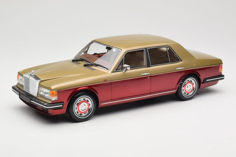 Rolls-Royce Silver Spirit Beige Rød BoS Models 1:18 BOS061 Resin