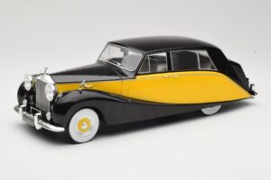 Rolls-Royce Silver Wraith Empress by Hooper Sort & Gul MCG 1:18 MCG18066 Metal
