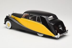 Rolls-Royce Silver Wraith Empress by Hooper Sort & Gul MCG 1:18 MCG18066 Metal — billede 5 af 6