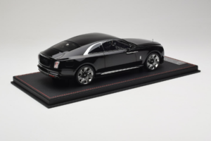 Rolls-Royce Spectre Sort Df Model 1:18 REMC017 Resin — billede 3 af 6