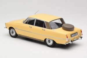 Rover 3500 V8 P6 Creme MCG 1:18 MCG18046 Metal — billede 5 af 6