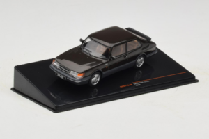 Saab 900 Turbo Sort IXO 1:43 CLC577N Metal — billede 2 af 4