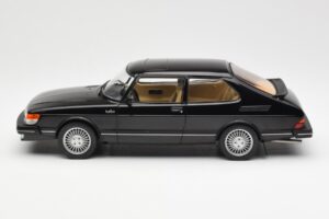 Saab 900 Turbo Sort MCG 1:18 MCG18338 Metal — billede 3 af 6