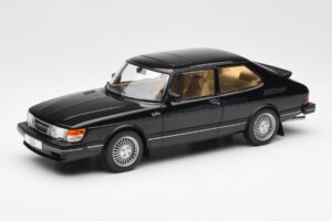 Saab 900 Turbo Sort MCG 1:18 MCG18338 Metal