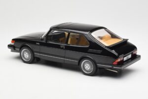 Saab 900 Turbo Sort MCG 1:18 MCG18338 Metal — billede 5 af 6