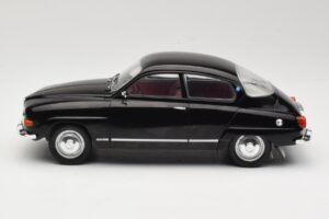 Saab 96 V4 Sort MCG 1:18 MCG18063 Metal — billede 3 af 6