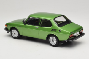 Saab 99 Metallic Grøn MCG 1:18 MCG18440 Metal — billede 5 af 6