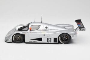 Sauber Mercedes C9 #61 M. Baldi / K. Acheson / G. Brancatelli 2nd Place 24 Hours of Le Mans 1989 Minichamps 1:18 155893561 Me — billede 3 af 6