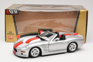 Shelby Series 1 Sølv Bburago 1:18 3323 Metal — billede 8 af 8