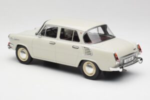 Skoda 1000 MB Grå & Hvid MCG 1:18 MCG18275 Metal — billede 5 af 6
